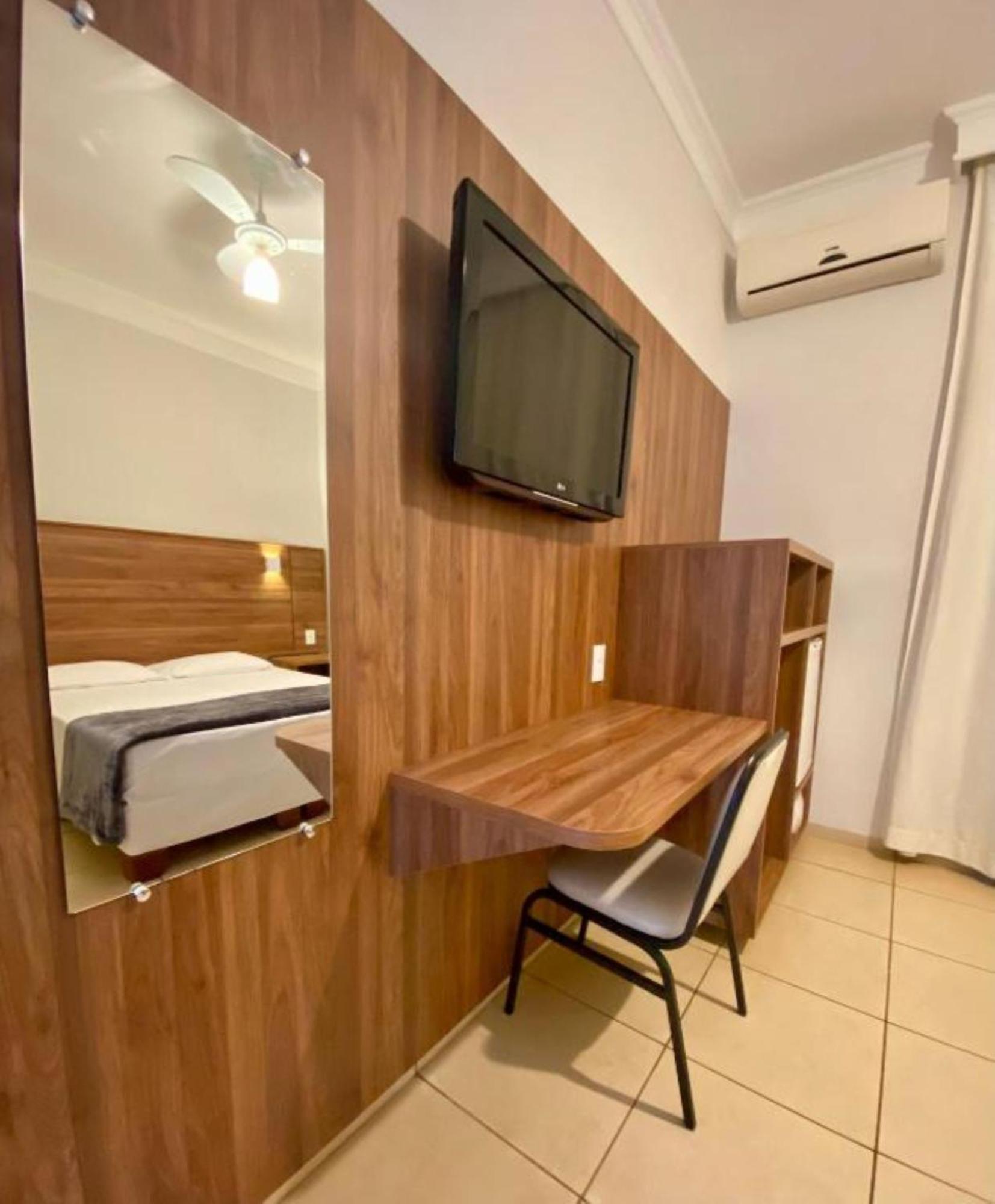 Hotel Roda D'Agua Andradina 객실 사진